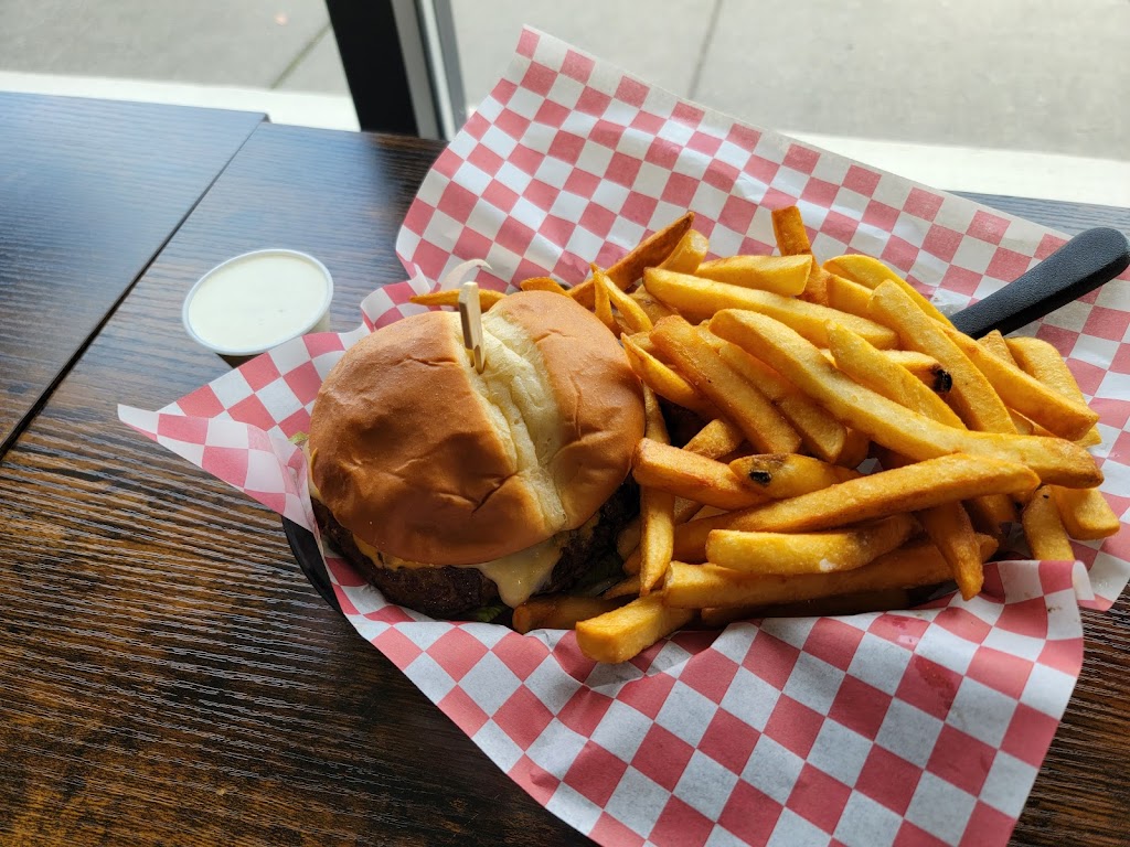 Schmidtys Burgers | restaurant | 1524 E Sherman Ave, Coeur dAlene, ID 83814, USA | 2082924545 OR +1 208-292-4545