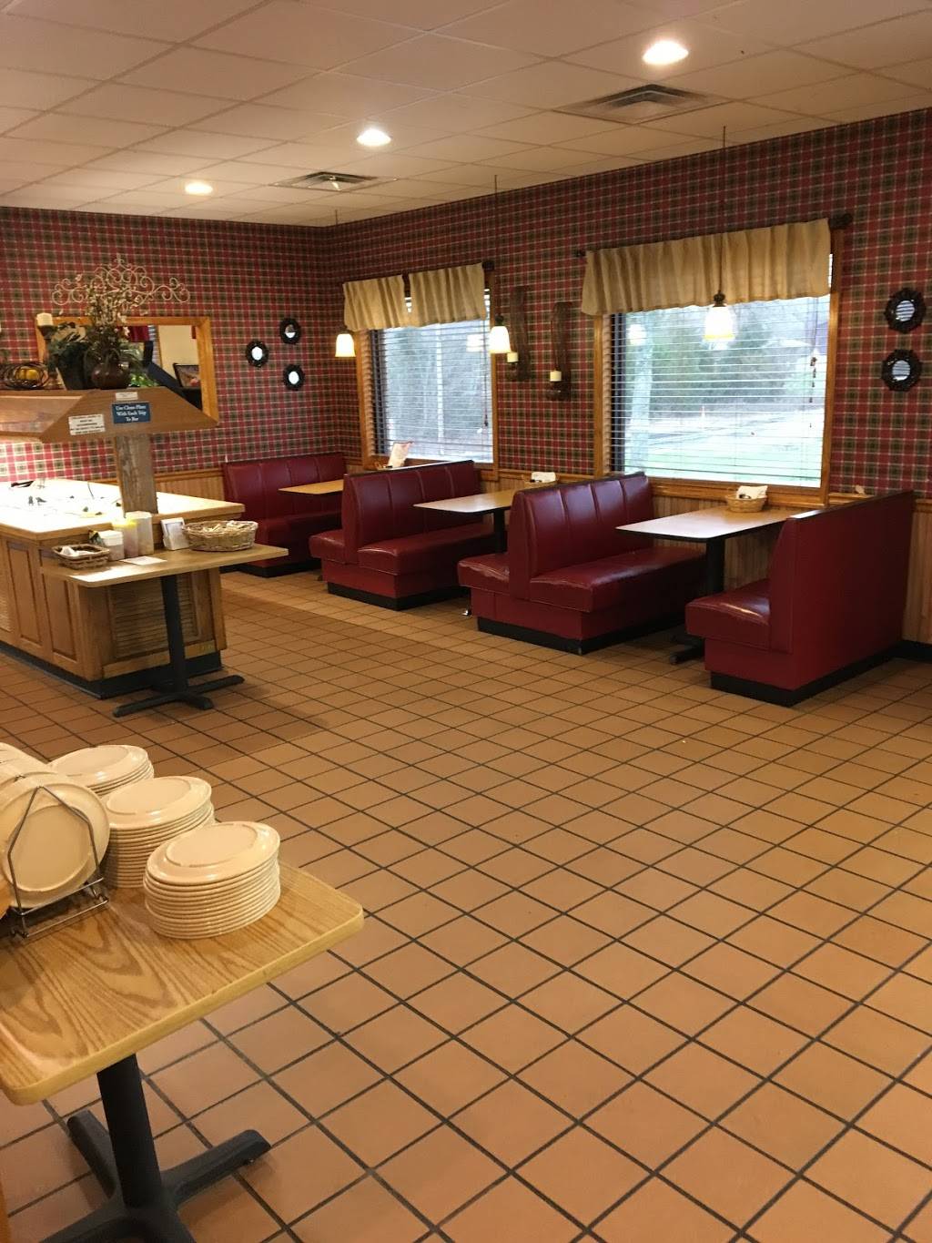 Pizza Plus | restaurant | 14480 W Andrew Johnson Hwy, Bulls Gap, TN 37711, USA | 4232359200 OR +1 423-235-9200
