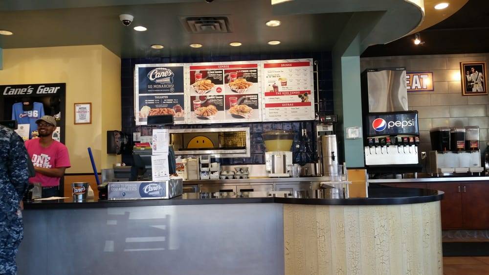 Raising Canes Chicken Fingers | meal takeaway | 805 W Grace St, Richmond, VA 23220, USA | 8048281142 OR +1 804-828-1142