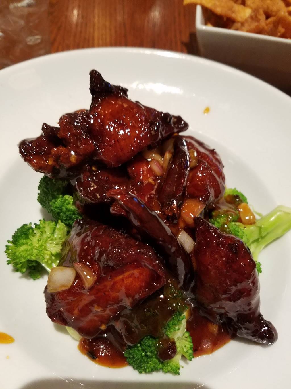 Howard Wangs | restaurant | 3835, 4343 W Northwest Hwy # 345, Dallas, TX 75220, USA | 2143661606 OR +1 214-366-1606