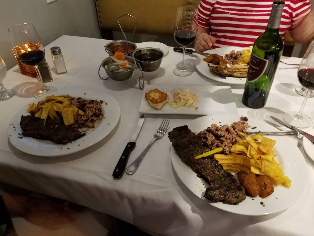 El Novillo | restaurant | 6830 SW 40th St, Miami, FL 33155, USA | 3052848417 OR +1 305-284-8417