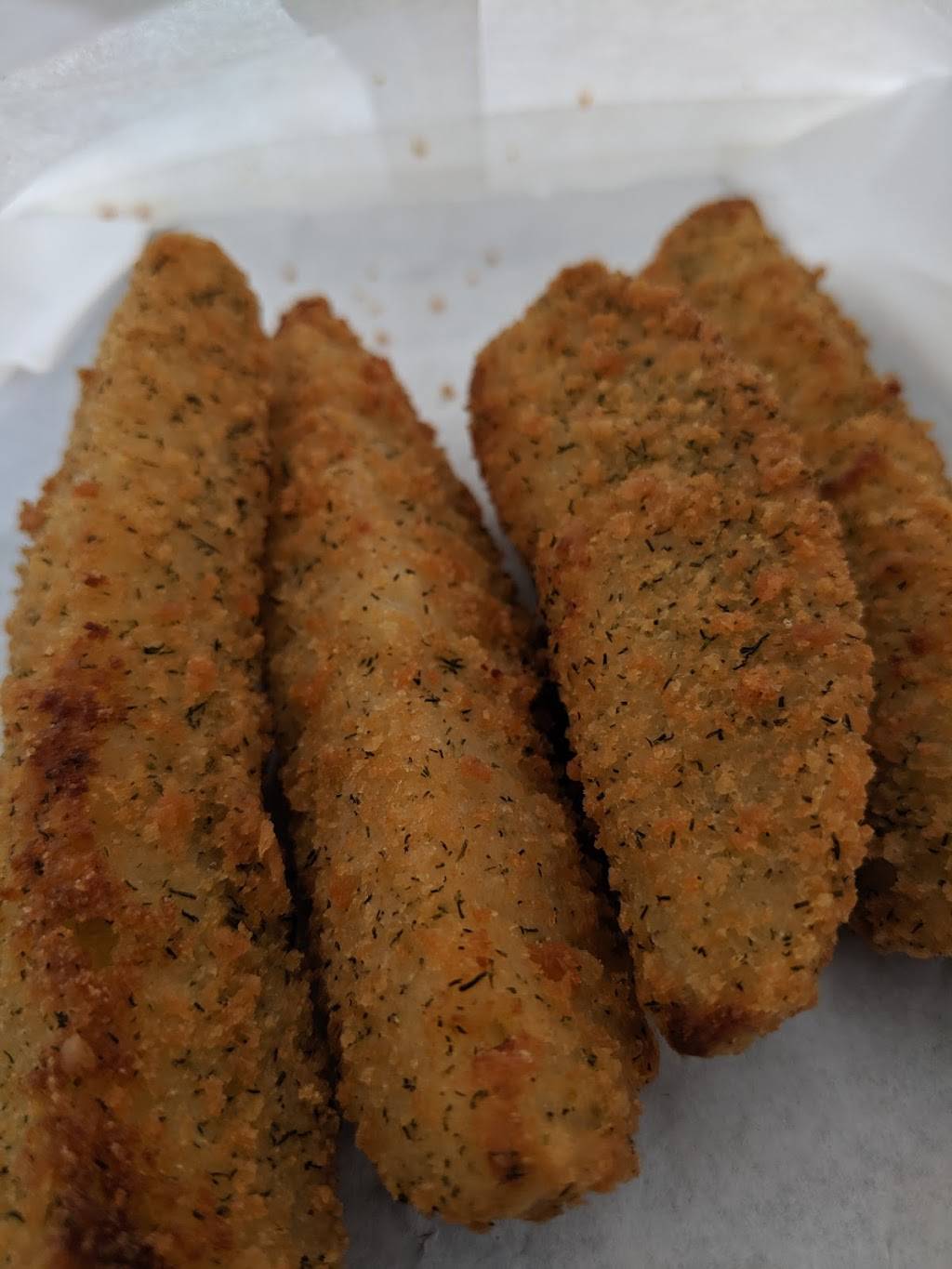 Charleston Cookhouse Chip Truck | restaurant | 312 Charleston Rd, Athens, ON K0E 1B0, Canada | 6136402873 OR +1 613-640-2873