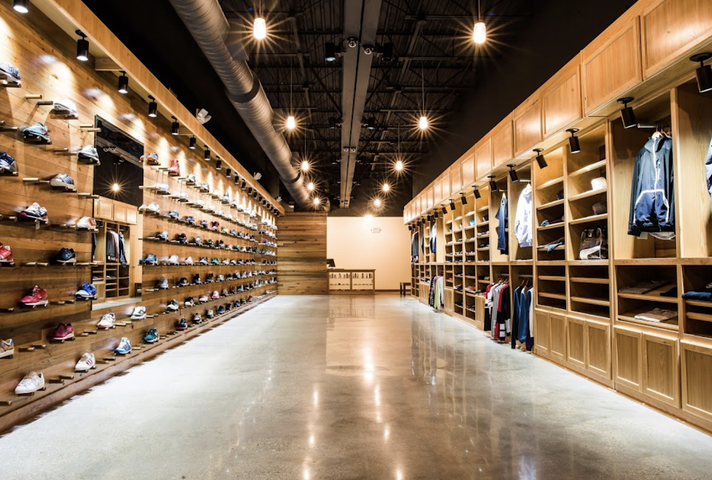 On The Boulevard Shopping Center | shopping mall | 101 Arnould Blvd, Lafayette, LA 70506, USA | 3377691553 OR +1 337-769-1553