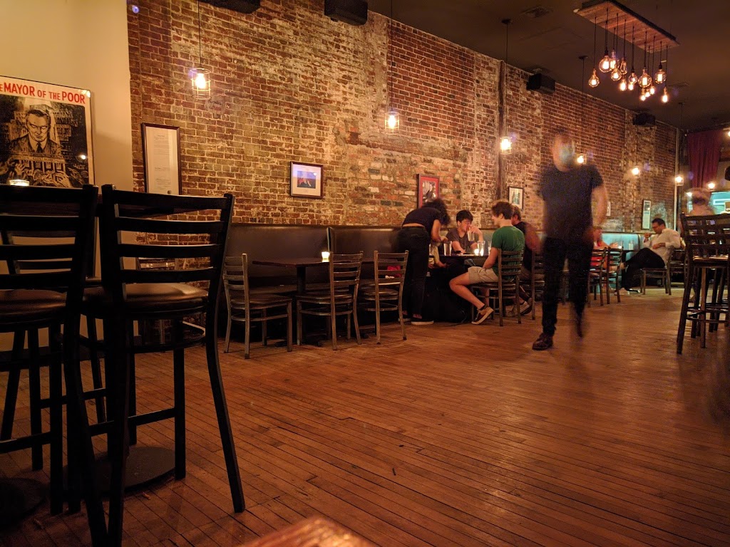 jm Curley | restaurant | 21 Temple Pl, Boston, MA 02111, USA | 6173385333 OR +1 617-338-5333