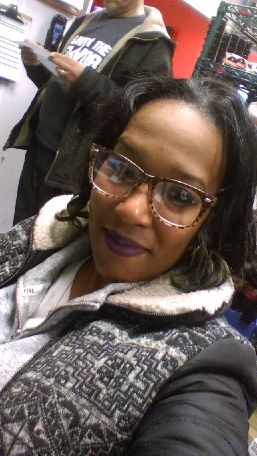 Pizza Hut | restaurant | 5749 Michigan Rd, Indianapolis, IN 46228, USA | 3172532727 OR +1 317-253-2727