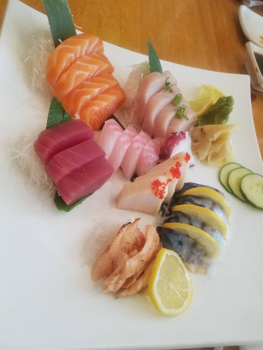 Tsunami Sushi | restaurant | 13039 Fair Lakes Shopping Center, Fairfax, VA 22033, USA | 7034498404 OR +1 703-449-8404