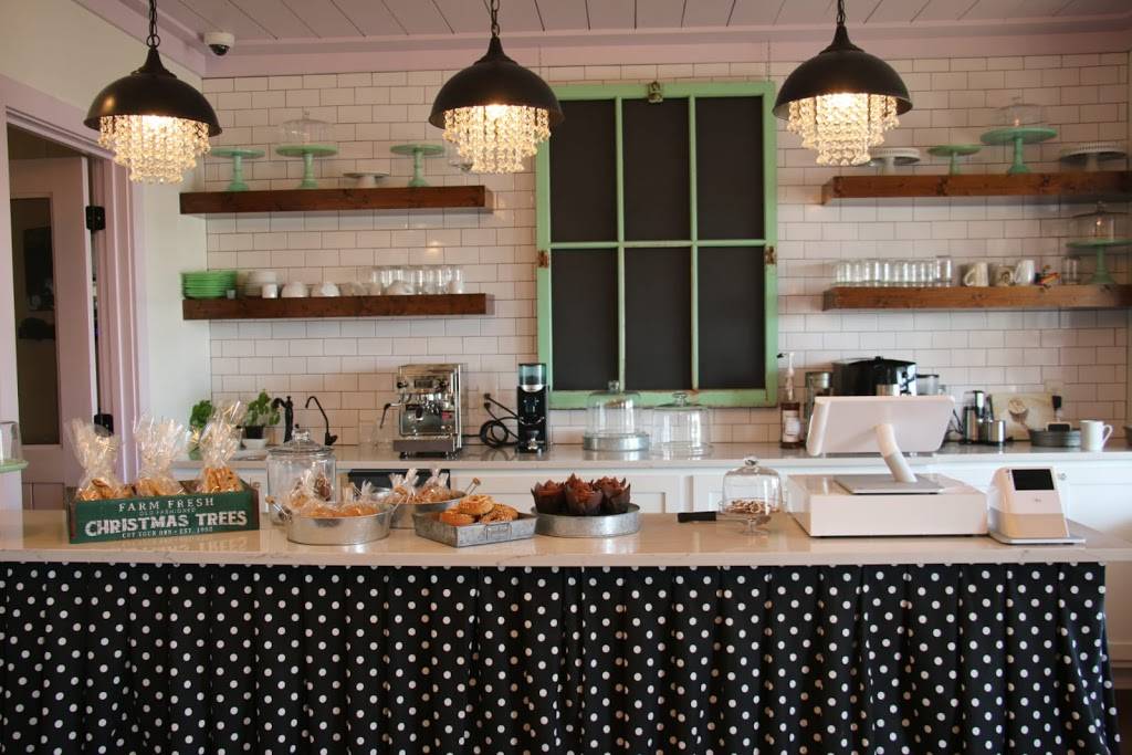 Huh Natural & Real Food | restaurant | 1066 Alpharetta St, Roswell, GA 30075, USA | 4045280444 OR +1 404-528-0444