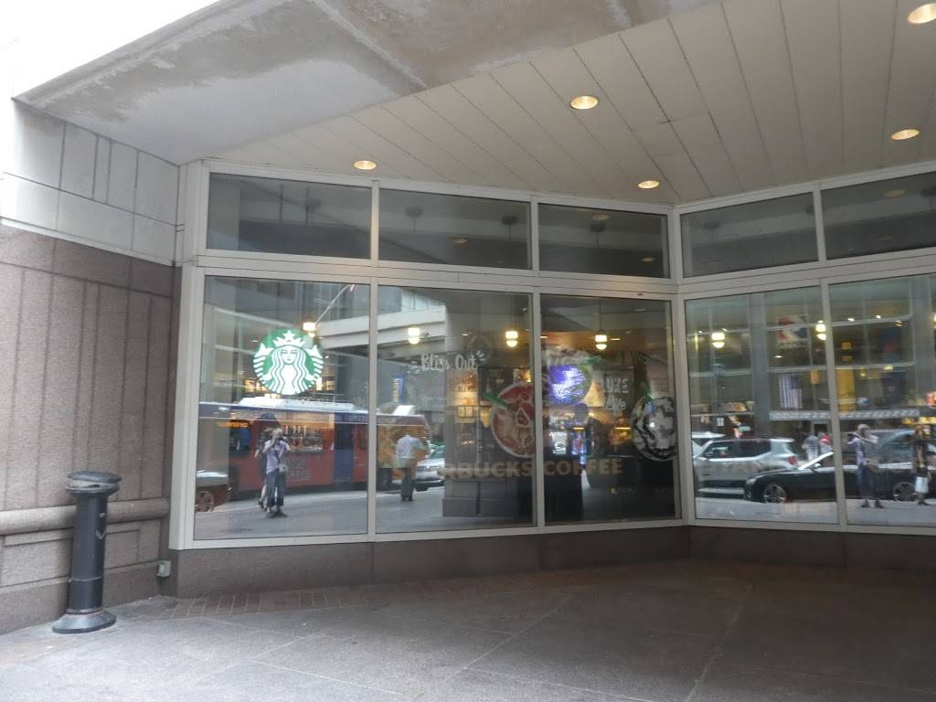 Starbucks | cafe | 1500 Market St Suite 465, Philadelphia, PA 19102, USA | 2155613699 OR +1 215-561-3699