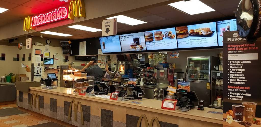McDonalds | cafe | 117 Massachusetts Turnpike, Natick, MA 01760, USA | 5086511687 OR +1 508-651-1687