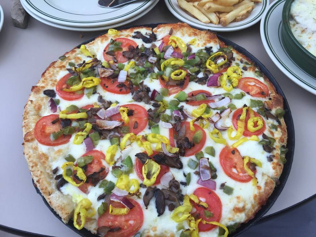 Parassons Italian Restaurant | restaurant | 3983 Darrow Rd, Stow, OH 44224, USA | 3306883650 OR +1 330-688-3650