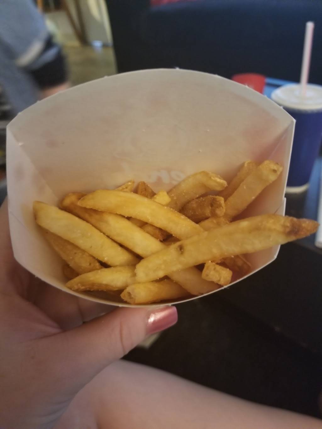 Wendys | restaurant | 10619 Pacific Hwy SW, Lakewood, WA 98499, USA | 2535892280 OR +1 253-589-2280