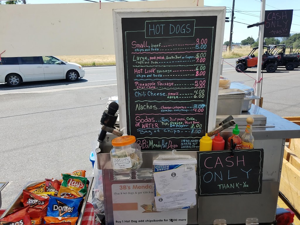 3Bs Mendo Hot Dogs | meal takeaway | 1870 N State St, Ukiah, CA 95482, USA | 7073915234 OR +1 707-391-5234