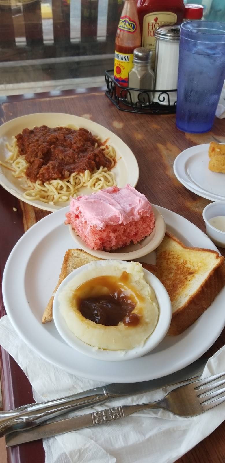 Alice Parkside Restaurant | restaurant | 215 N W Santa Fe Blvd, High Springs, FL 32643, USA | 3864541166 OR +1 386-454-1166