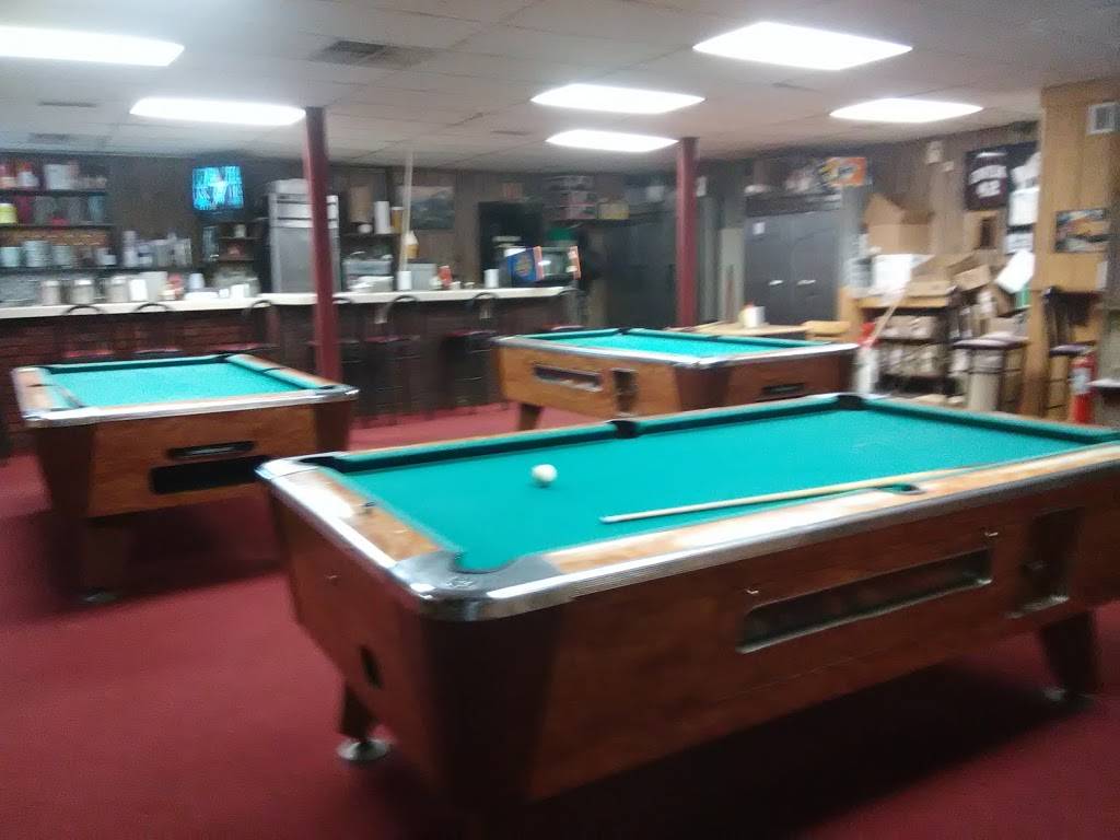 Family Billiards | restaurant | 133 N Madison St, Owenton, KY 40359, USA | 5024845996 OR +1 502-484-5996