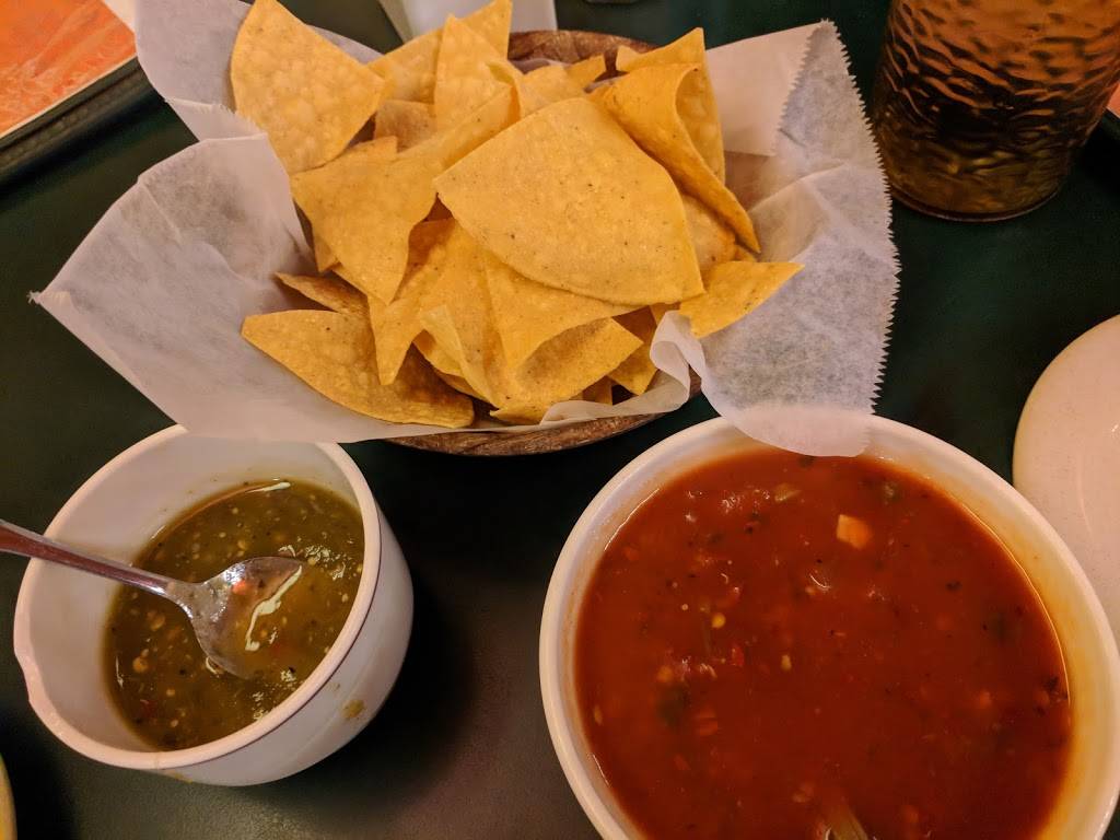 El Alamo | restaurant | 4917 S 24th St, Omaha, NE 68107, USA | 4027318969 OR +1 402-731-8969
