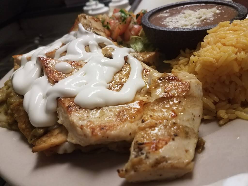 Los Gemelos Family Restaurant | restaurant | 2040 301 W Reliance Rd, Telford, PA 18969, USA | 2157994366 OR +1 215-799-4366