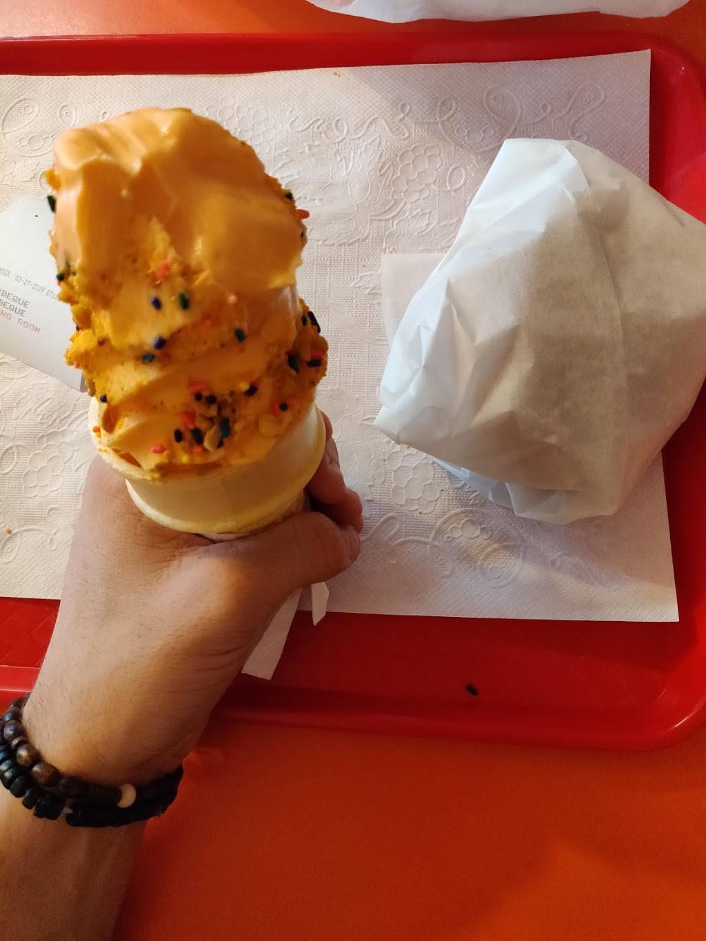 Jimmies Dairy Bar | restaurant | Pendleton, IN 46064, USA | 7657783800 OR +1 765-778-3800