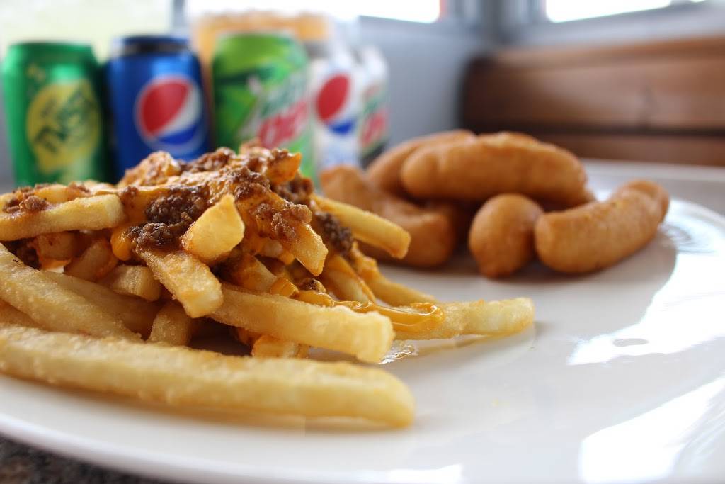 Papa Bills B.B.Q. | meal takeaway | 10114 NC-711, Pembroke, NC 28372, USA | 9105213666 OR +1 910-521-3666