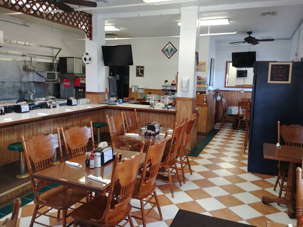 Rosies Cafe | restaurant | 3001 Bayshore Rd, Benicia, CA 94510, USA | 7077451154 OR +1 707-745-1154