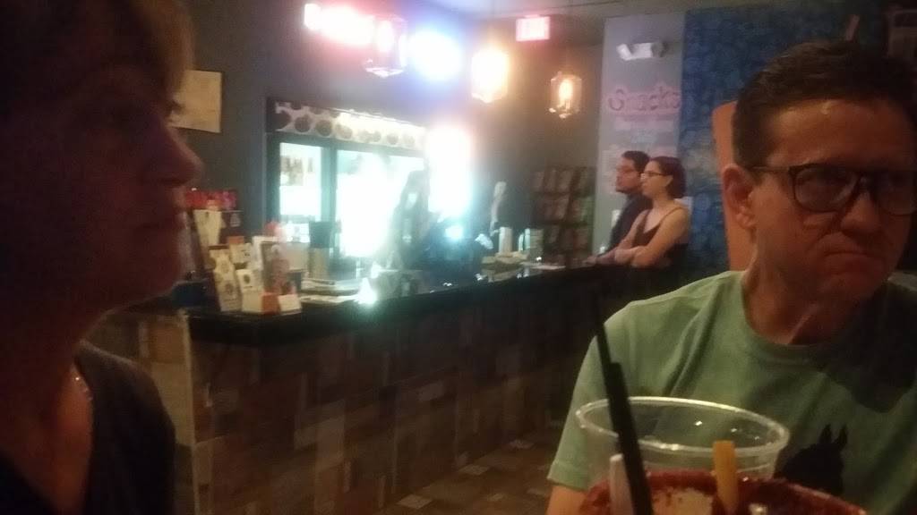 Dayvasos | meal takeaway | 3737 N Mesa St, El Paso, TX 79902, USA | 9155330449 OR +1 915-533-0449