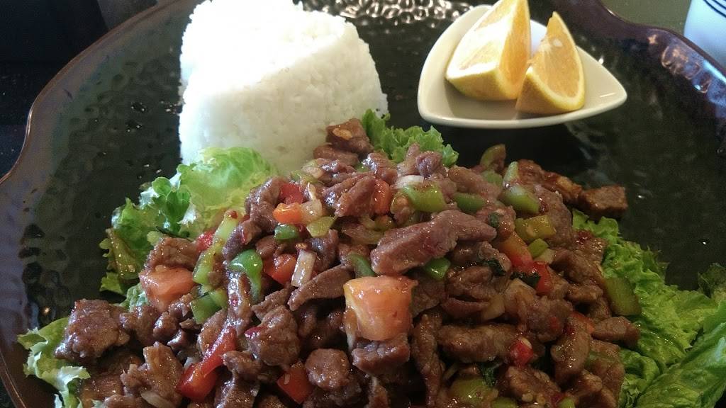 Spicy Basil | restaurant | 3299 S Broadway, Englewood, CO 80113, USA | 3037617888 OR +1 303-761-7888