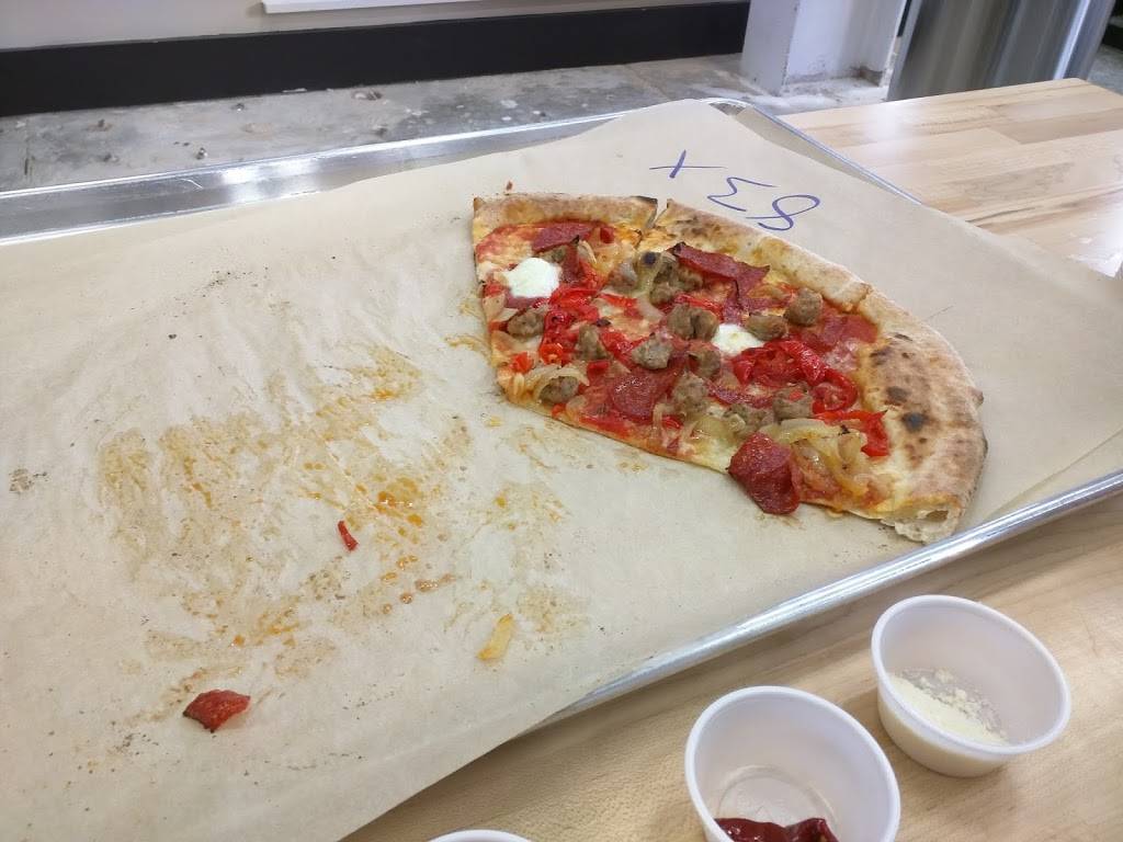 Alino Pizzeria | restaurant | Mall of Georgia Dr, Buford, GA 30519, USA | 6787657426 OR +1 678-765-7426