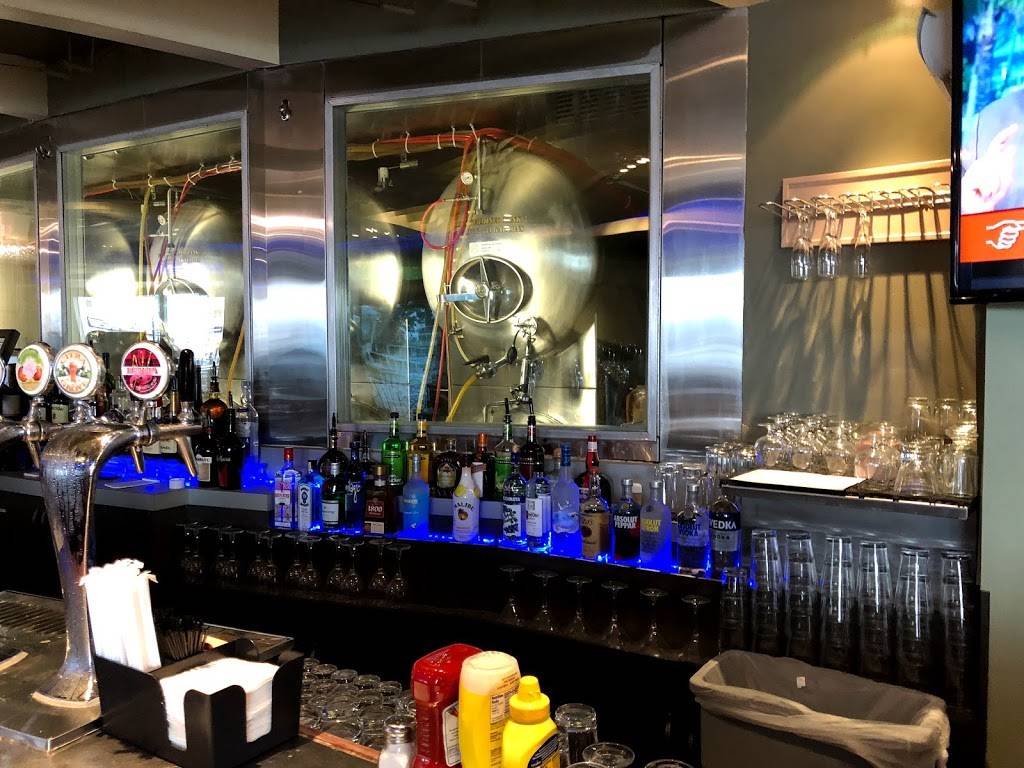 Big River Grille & Brewing Works | restaurant | 2101 Epcot Resorts Blvd, Orlando, FL 32830, USA | 4075600253 OR +1 407-560-0253