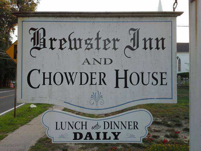 Brewster Inn & Chowder House | night club | 1933 Main St, Brewster, MA 02631, USA | 5088967771 OR +1 508-896-7771