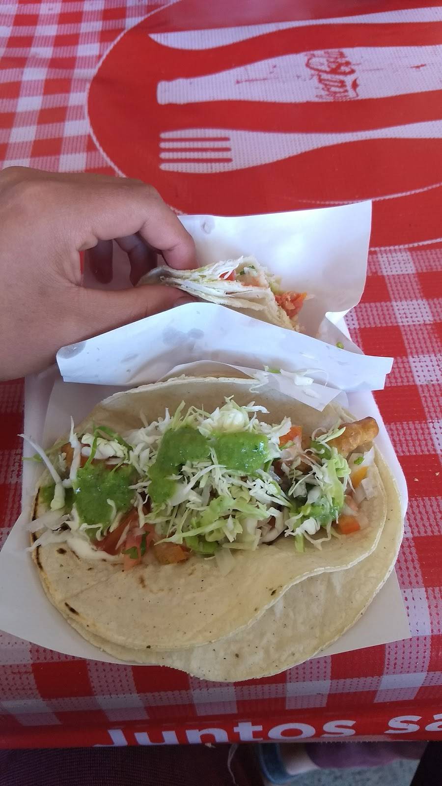 Tacos El Meño (Mariscos) | restaurant | Av. Ricardo Flores Magón 105, Francisco Villa, 21452 Tecate, B.C., Mexico | 016651114745 OR +52 665 111 4745