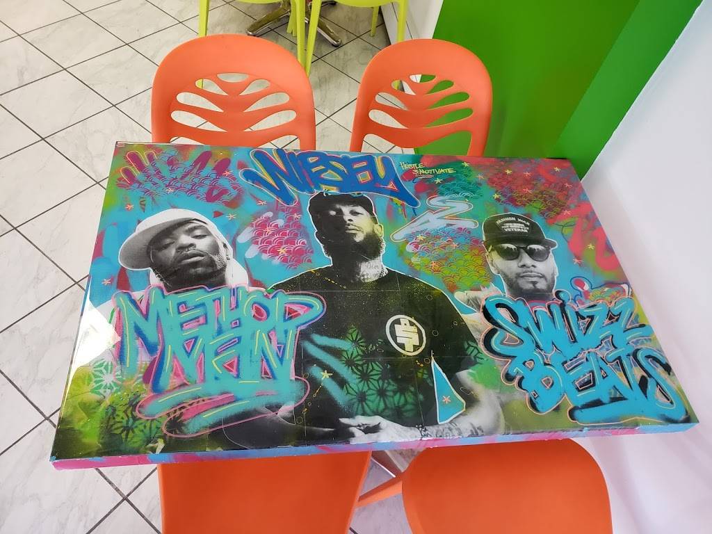 Gangster Vegan Organics Media | restaurant | 14 W E State St, Media, PA 19063, USA | 4844452978 OR +1 484-445-2978