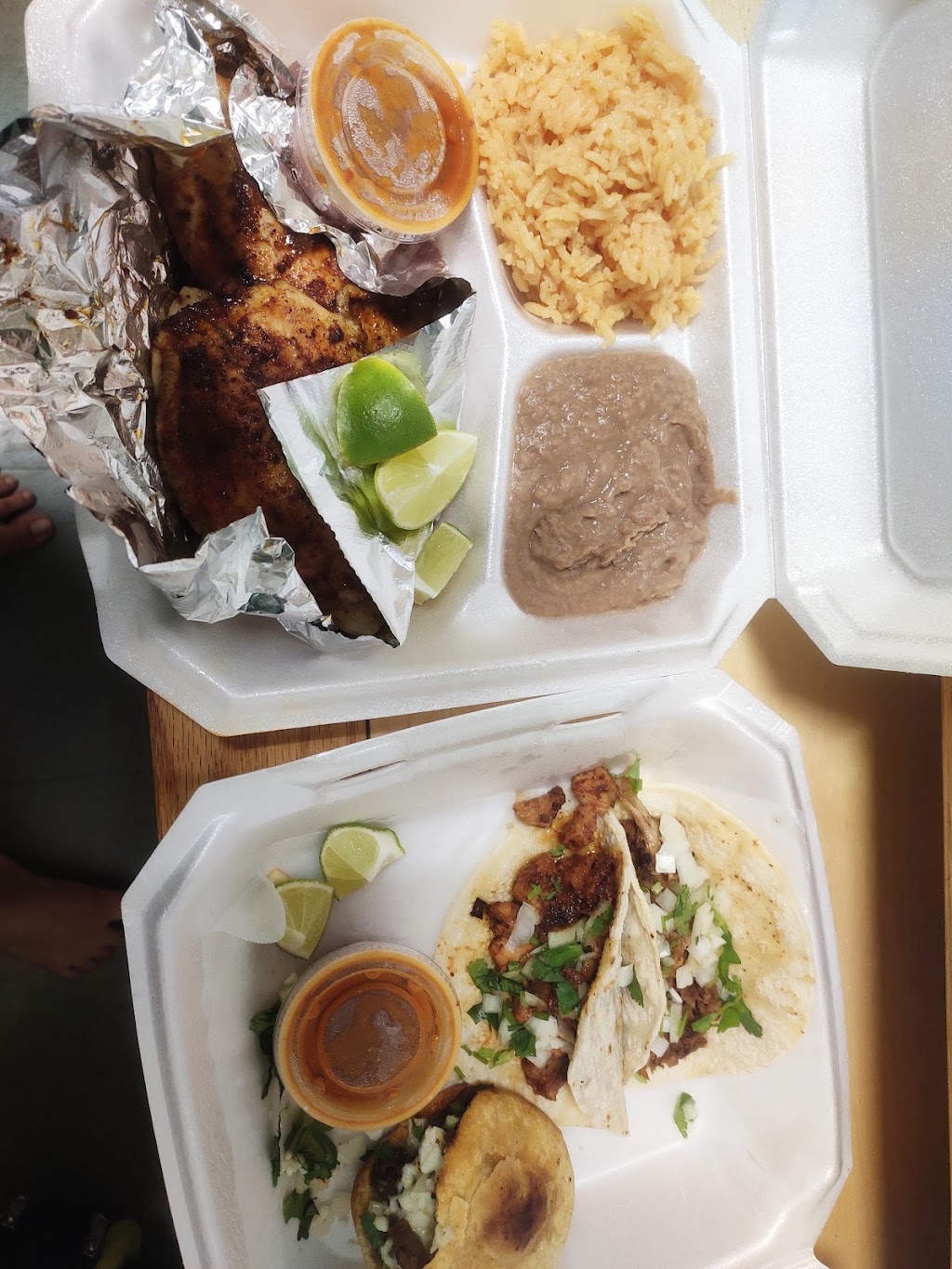 La-Tinas Cafe Food Truck | restaurant | 1307 S Knoxville Ave, Russellville, AR 72802, USA | 4798863928 OR +1 479-886-3928