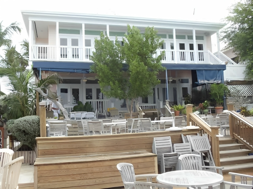 Louies Backyard | restaurant | 700 Waddell Ave, Key West, FL 33040, USA | 3052941061 OR +1 305-294-1061