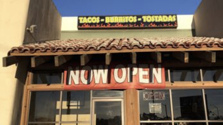 Salsero Loco | restaurant | 17928 Wika Rd, Apple Valley, CA 92307, USA | 7602427533 OR +1 760-242-7533