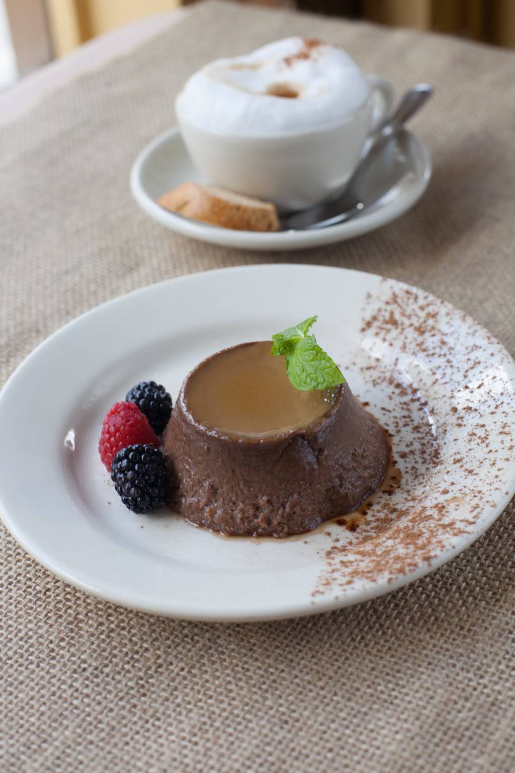 Ninos | restaurant | 2817 W Dallas St, Houston, TX 77019, USA | 7135225120 OR +1 713-522-5120