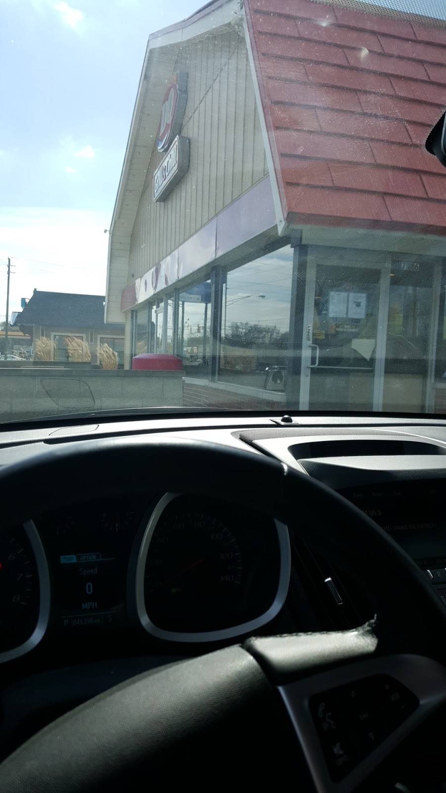 Dairy Queen Grill & Chill | restaurant | 7116 N Keystone Ave, Indianapolis, IN 46240, USA | 3172559697 OR +1 317-255-9697