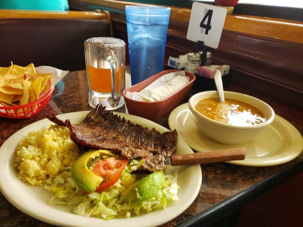 Jaliscos Mexican Grill | restaurant | 10905 North Fwy, Houston, TX 77037, USA | 2815911999 OR +1 281-591-1999