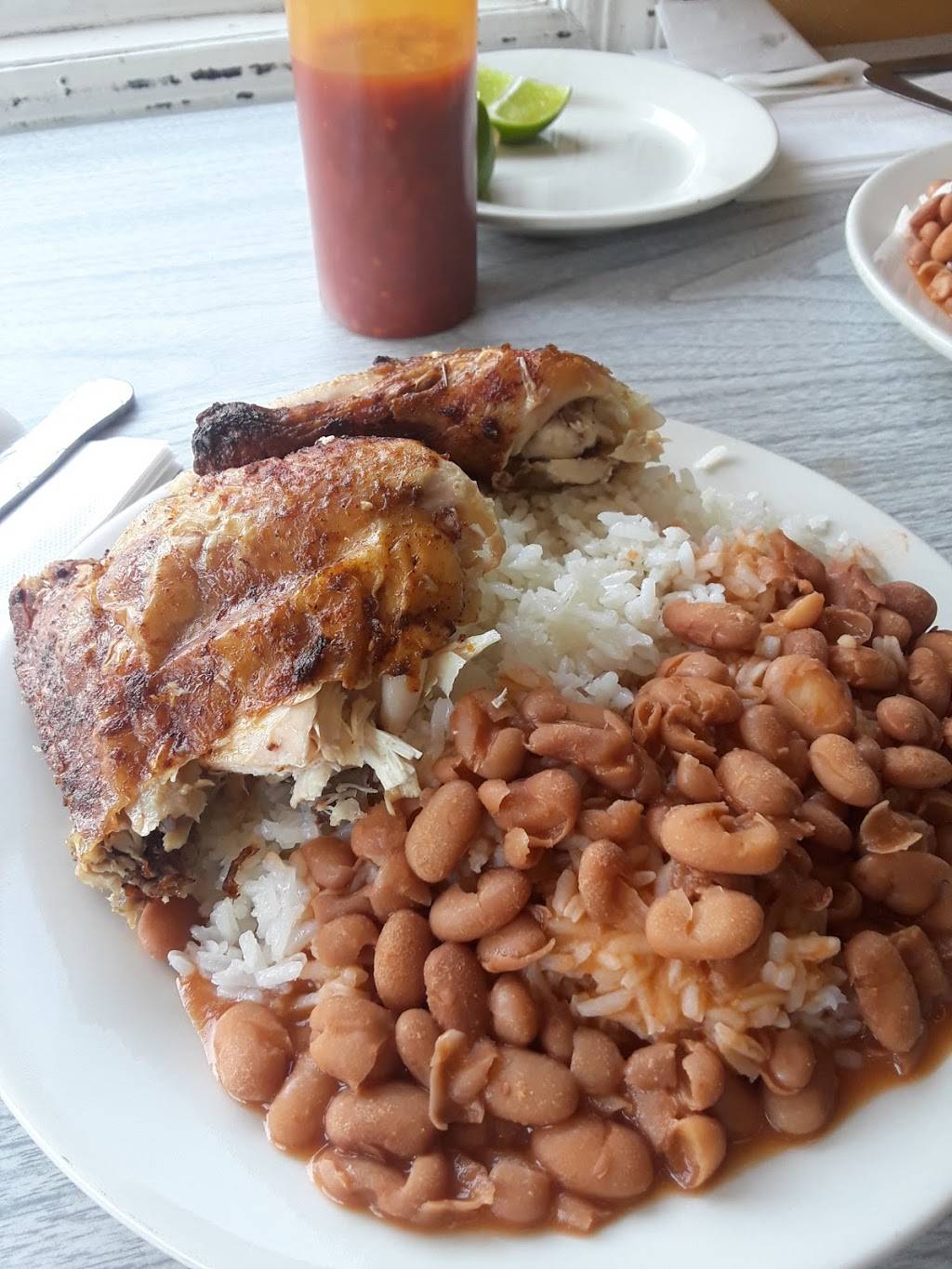 Danias Restaurant | restaurant | 423 Orange St, Newark, NJ 07107, USA | 9734827917 OR +1 973-482-7917