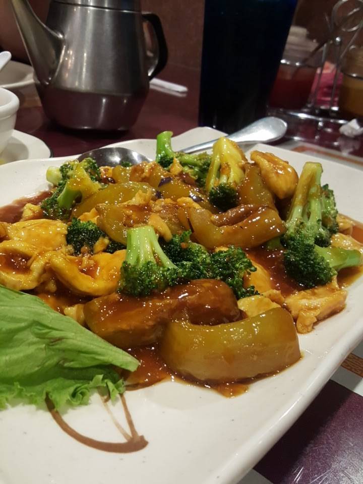 Oriental Inn | restaurant | 1421 N Arlington Ave, Indianapolis, IN 46219, USA | 3173520398 OR +1 317-352-0398