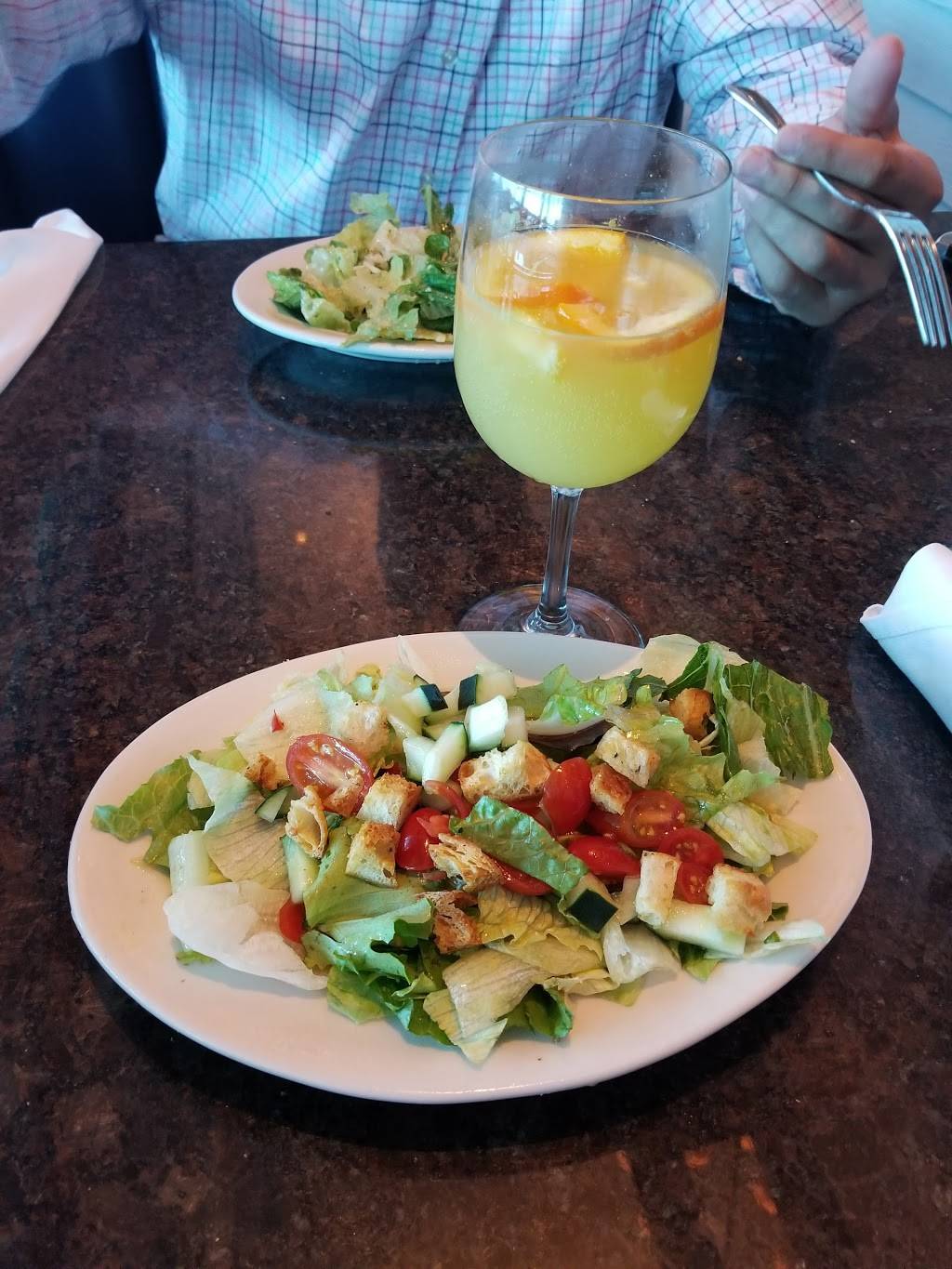 Lighthouse Restaurant | restaurant | 7501 Constitution Ave, Cedar Lake, IN 46303, USA | 2193749283 OR +1 219-374-9283