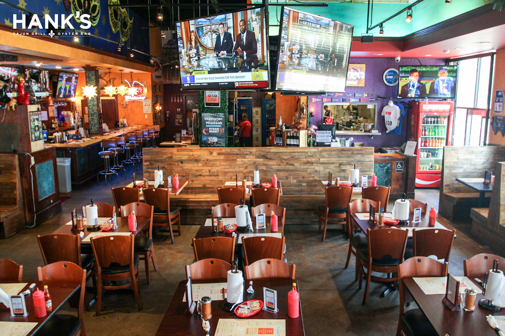 Hanks Cajun Grill & Oyster Bar | restaurant | 11660 Westheimer Rd #101, Houston, TX 77077, USA | 2814969788 OR +1 281-496-9788