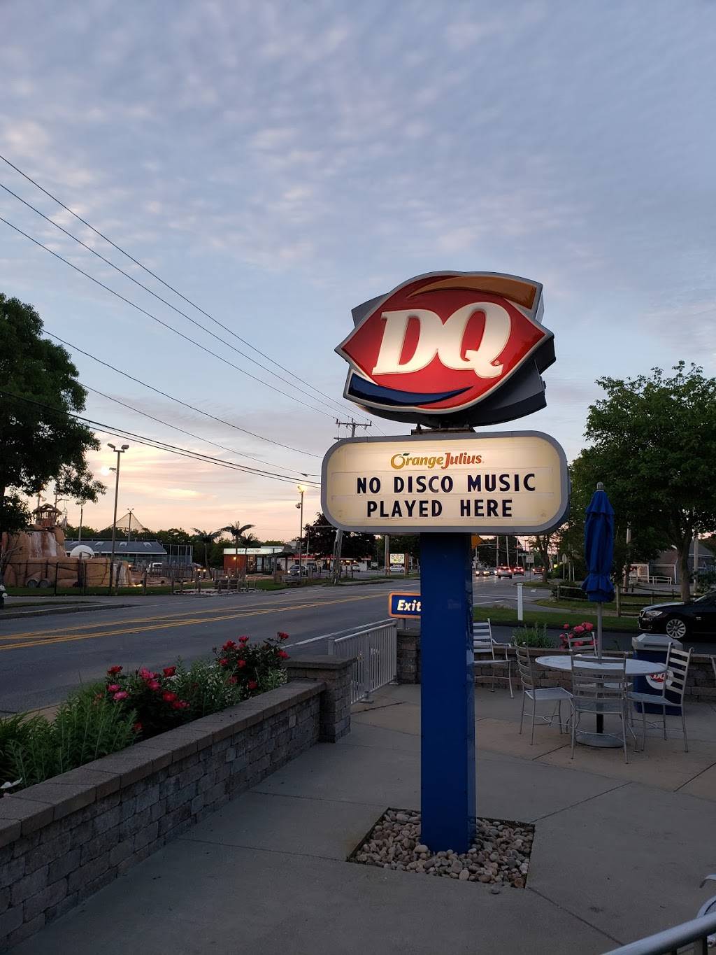 Dairy Queen | restaurant | 917 MA-28, South Yarmouth, MA 02664, USA | 5083949535 OR +1 508-394-9535