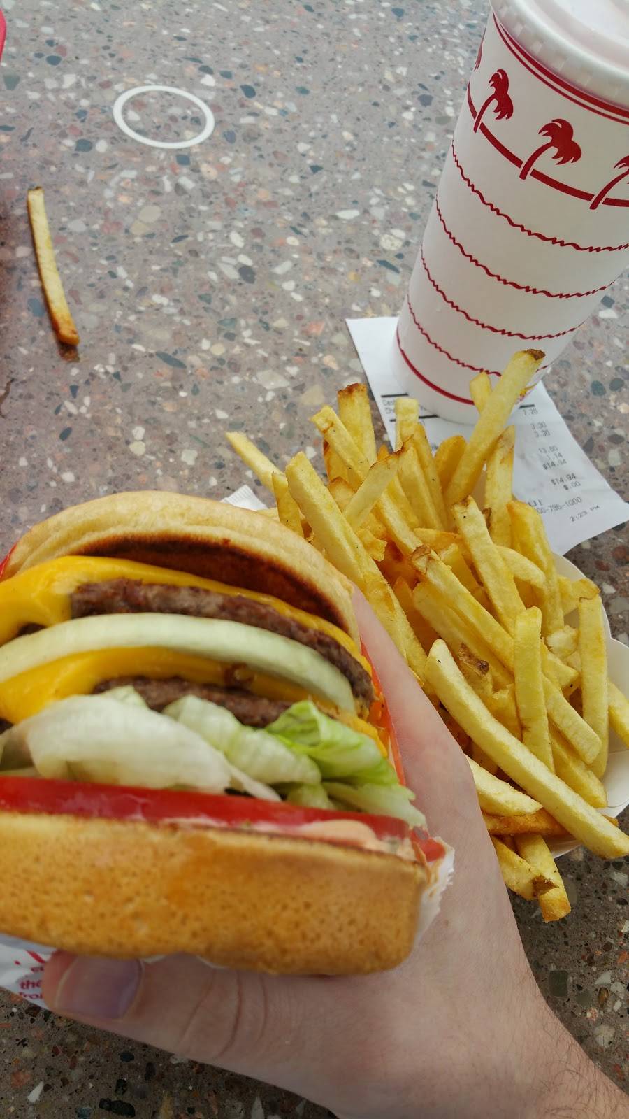In-N-Out Burger | restaurant | 10918 Culebra Rd, San Antonio, TX 78253, USA | 8007861000 OR +1 800-786-1000