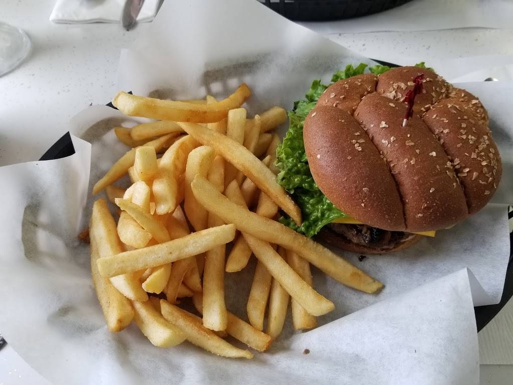 Carlas Route 62 Diner | restaurant | 55405 Twentynine Palms Highway, Yucca Valley, CA 92284, USA | 7603657888 OR +1 760-365-7888