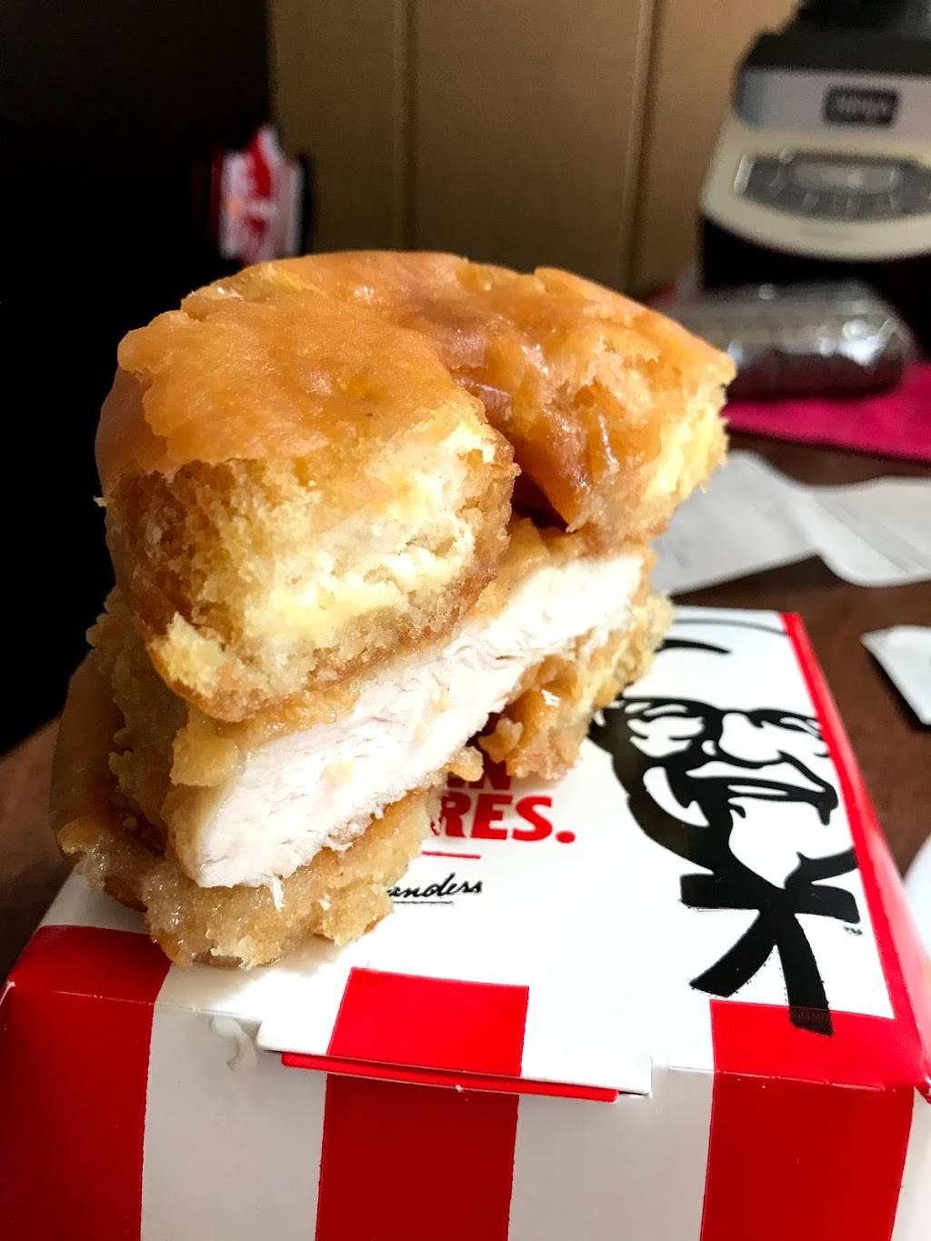 KFC | restaurant | 91-1001 Kaimalie St, Ewa Beach, HI 96706, USA | 8086890407 OR +1 808-689-0407