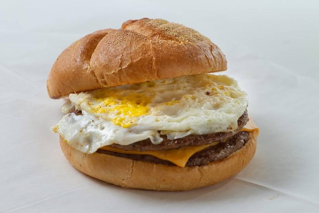 Billy Goat Tavern | restaurant | 1535 W Madison St, Chicago, IL 60607, USA | 3127339132 OR +1 312-733-9132