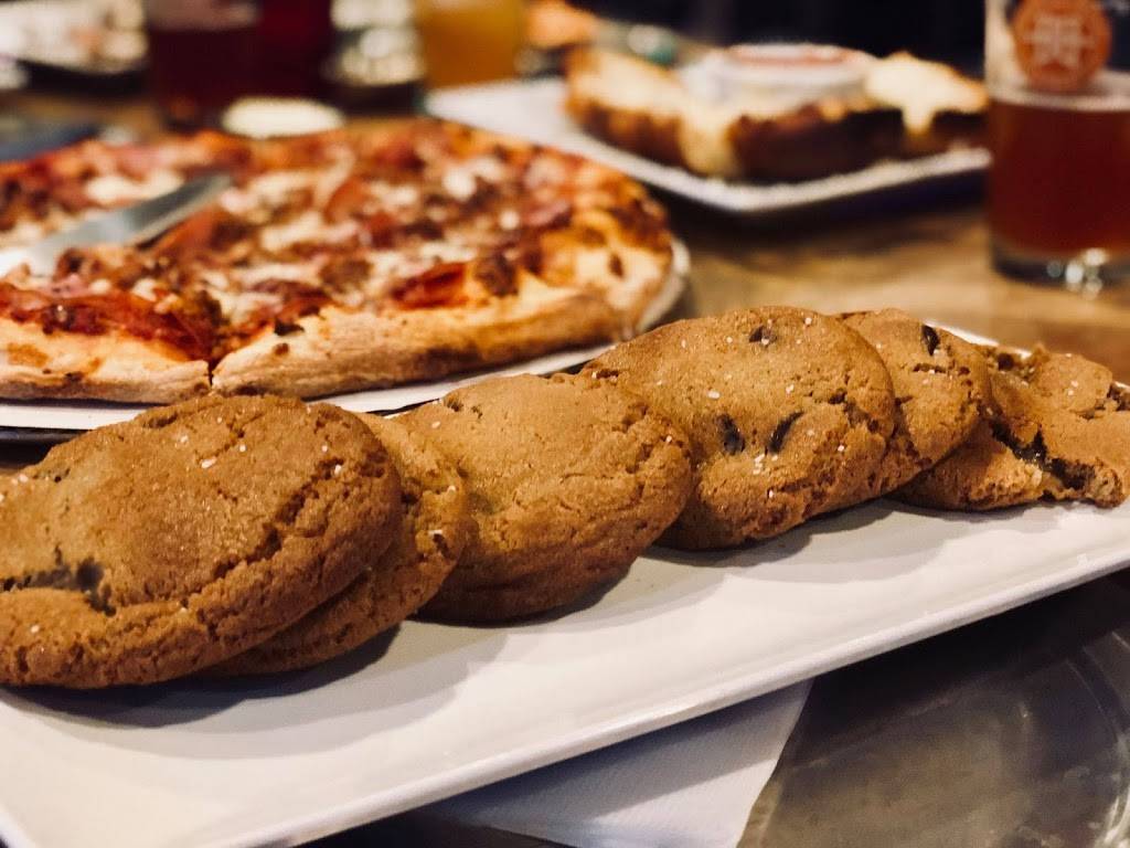 PaPPos Pizzeria & Pub W Nifong Columbia, Mo | restaurant | 10 W Nifong Blvd, Columbia, MO 65203, USA | 5738181790 OR +1 573-818-1790