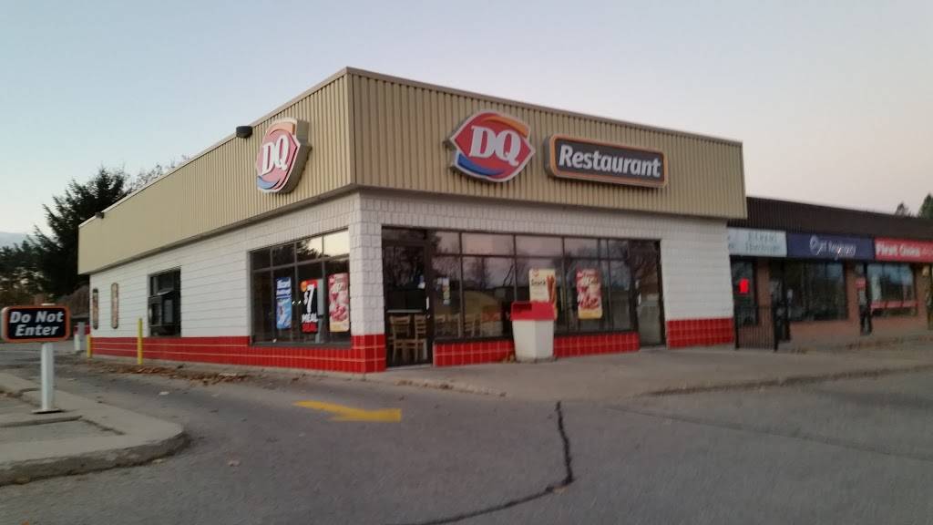 Dairy Queen | restaurant | 51 Simcoe St, Tillsonburg, ON N4G 2H6, Canada | 5196886808 OR +1 519-688-6808