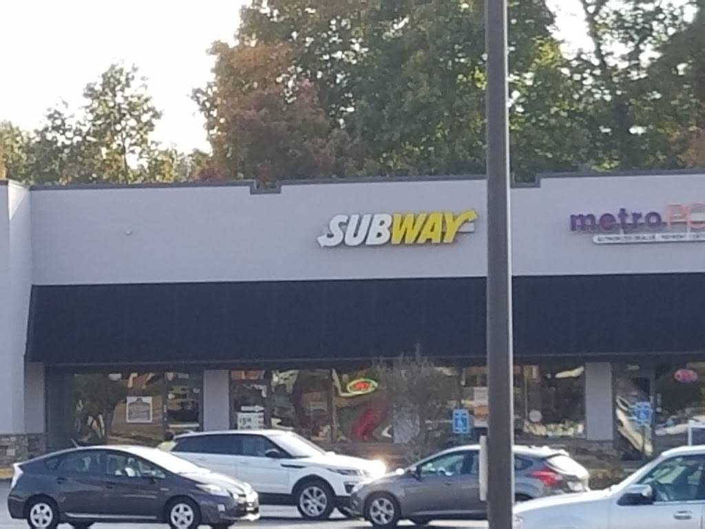 Subway Restaurants | restaurant | 4015 Holcomb Bridge Rd Ste 360 & 370 Spalding Woods S/C, Norcross, GA 30092, USA | 7707973933 OR +1 770-797-3933