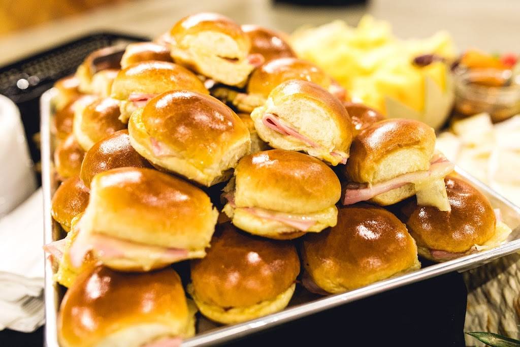 Ferus Artisan Ales | restaurant | 101 Beech St, Trussville, AL 35173, USA | 2055083001 OR +1 205-508-3001