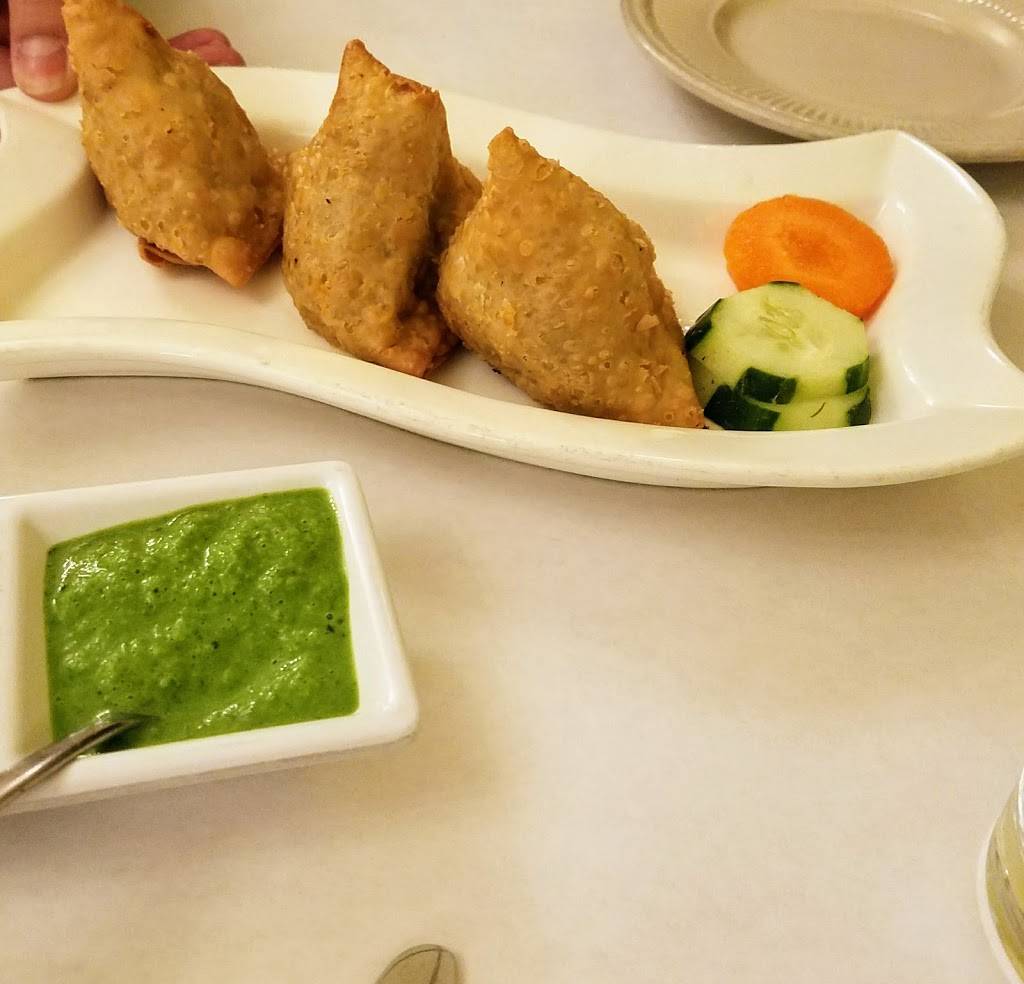 Southern Spice | restaurant | 1635 Hillside Avenue, New Hyde Park, NY 11040, USA | 5162165448 OR +1 516-216-5448